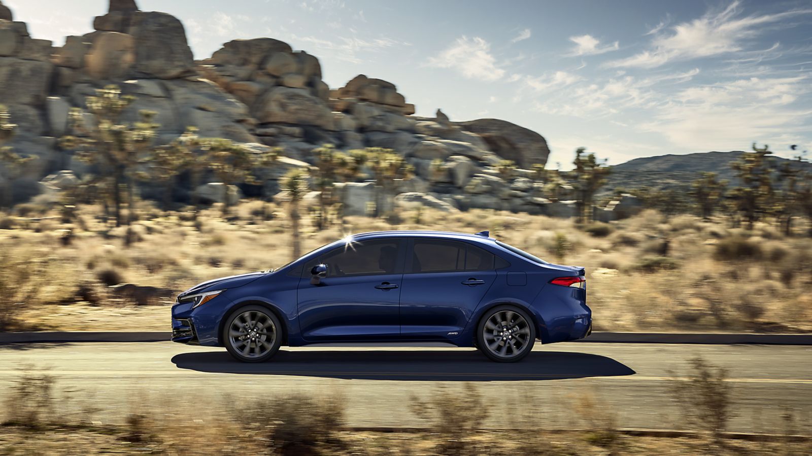 Toyota Corolla Sedán trasera Venezuela 2026 — maletero amplio