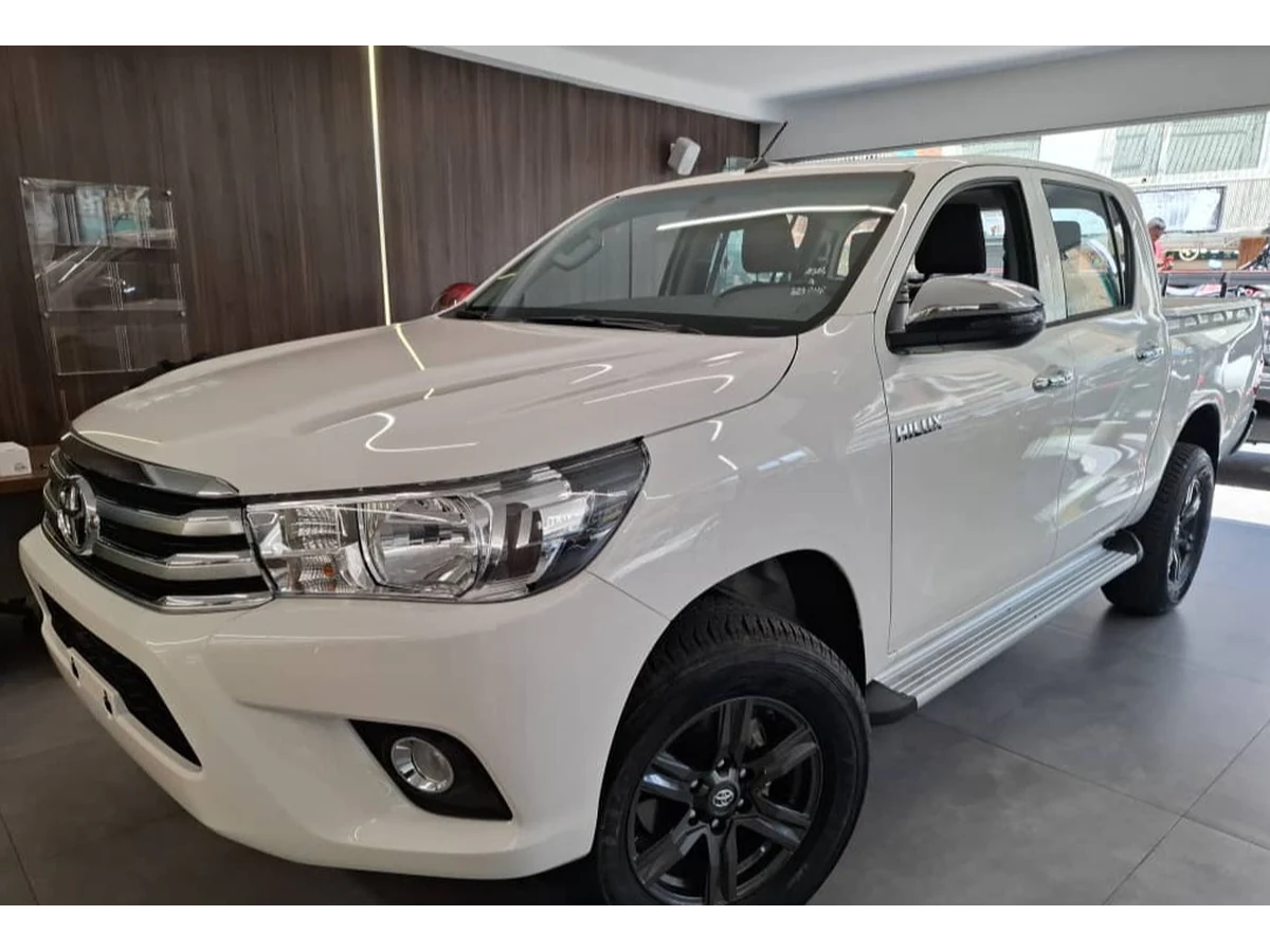 Toyota Hilux SR5